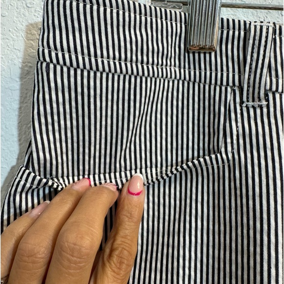 NWT- Anne Klein Black stripe seersucker Pants sz 16 - Picture 2 of 9